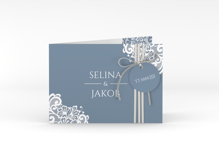 Hochzeitseinladung Vintage A6 Klappkarte quer blau hochglanz mit floraler Spitze