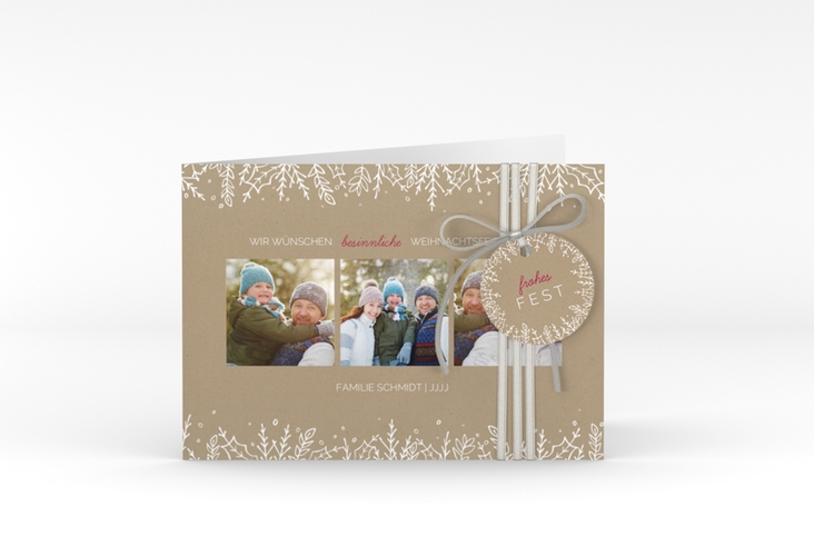 Weihnachtskarte Decor A6 Klappkarte quer Kraftpapier hochglanz mit drei Fotos und Zweig-Dekor