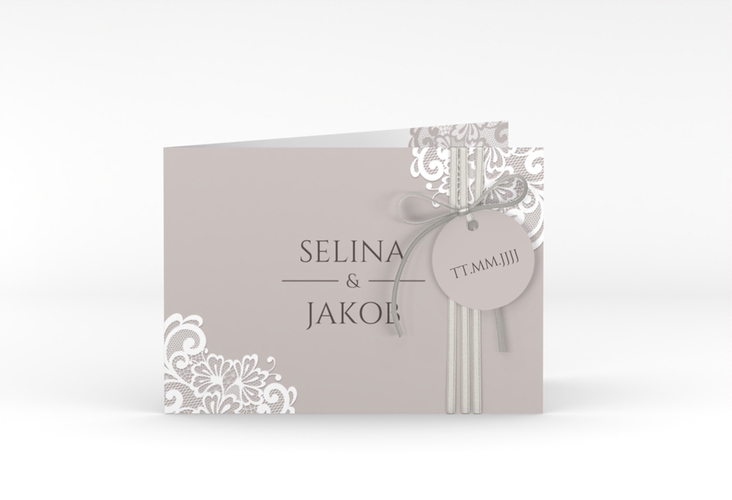 Hochzeitseinladung Vintage A6 Klappkarte quer grau mit floraler Spitze