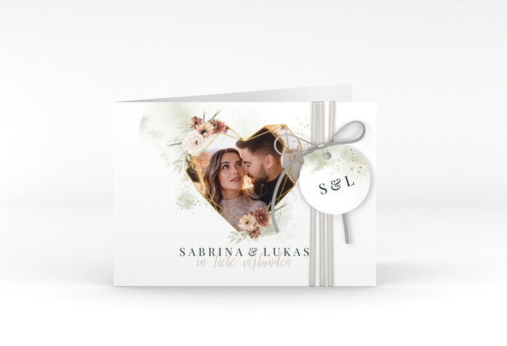Hochzeitseinladung Odeur A6 Klappkarte quer gruen mit Aquarell-Blumen und Foto in Herzform