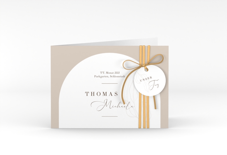 Hochzeitseinladung Arched A6 Klappkarte quer beige