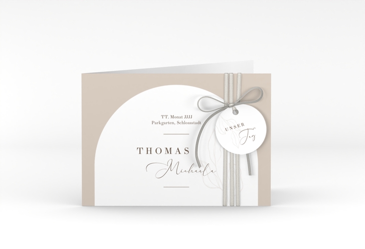 Hochzeitseinladung Arched A6 Klappkarte quer beige