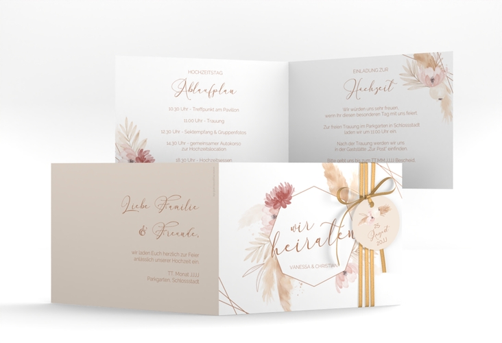 Hochzeitseinladung Bohostyle A6 Klappkarte quer beige mit Pampasgras in Aquarell