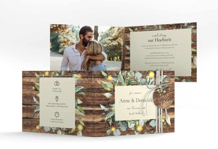 Hochzeitseinladung Greenwood A6 Klappkarte quer braun im Greenery-Design mit Holz, Eukalyptus und Immergrün