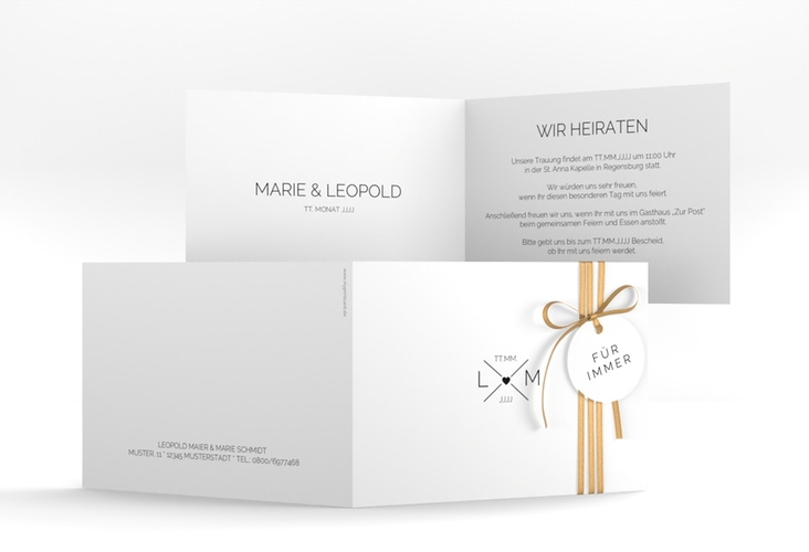 Hochzeitseinladung Initials A6 Klappkarte quer schwarz mit Initialen im minimalistischen Design