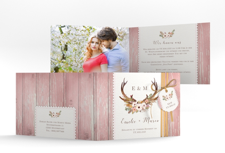 Hochzeitseinladung Heimatjuwel A6 Klappkarte quer rosa mit Hirschgeweih und Holz-Hintergrund