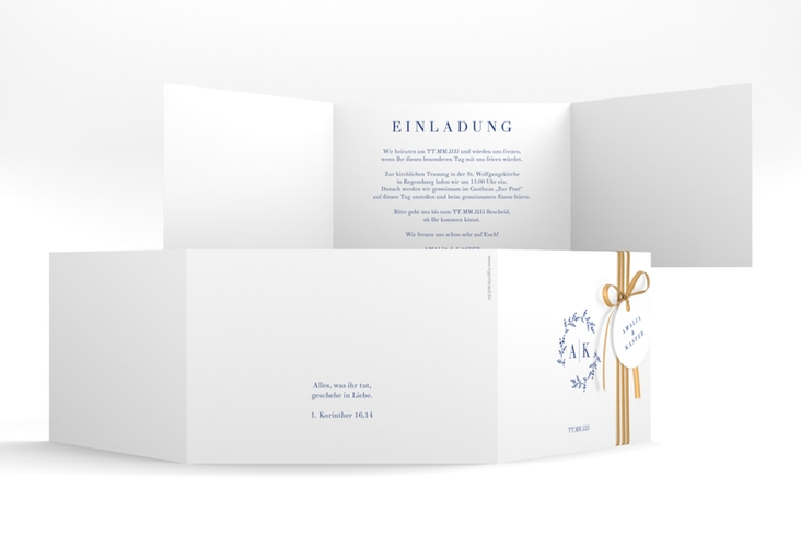 Hochzeitseinladung Filigrana A6 Doppel-Klappkarte blau hochglanz in reduziertem Design mit Initialen und zartem Blätterkranz