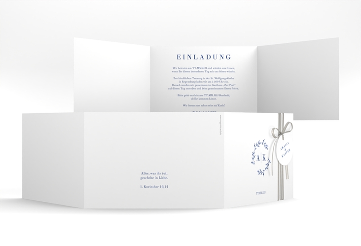 Hochzeitseinladung Filigrana A6 Doppel-Klappkarte blau hochglanz in reduziertem Design mit Initialen und zartem Blätterkranz