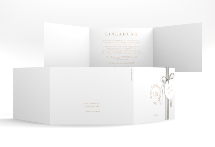 Hochzeitseinladung Filigrana A6 Doppel-Klappkarte beige hochglanz in reduziertem Design mit Initialen und zartem Blätterkranz