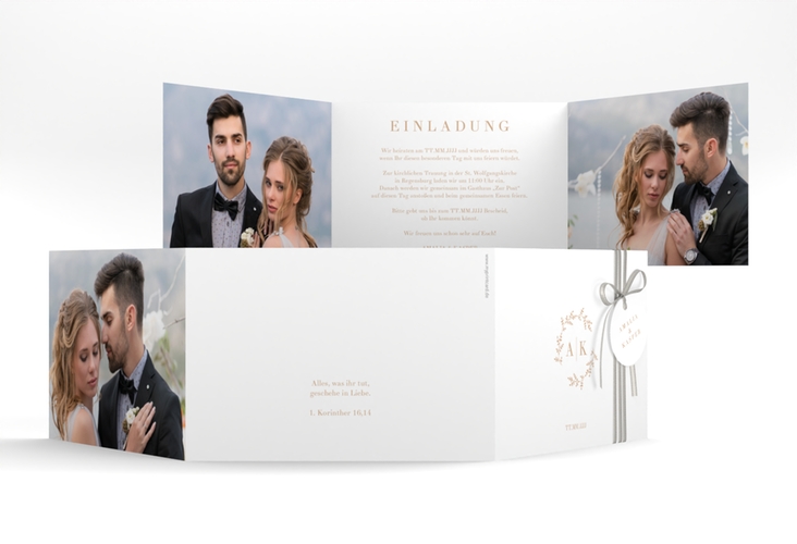 Hochzeitseinladung Filigrana A6 Doppel-Klappkarte beige in reduziertem Design mit Initialen und zartem Blätterkranz