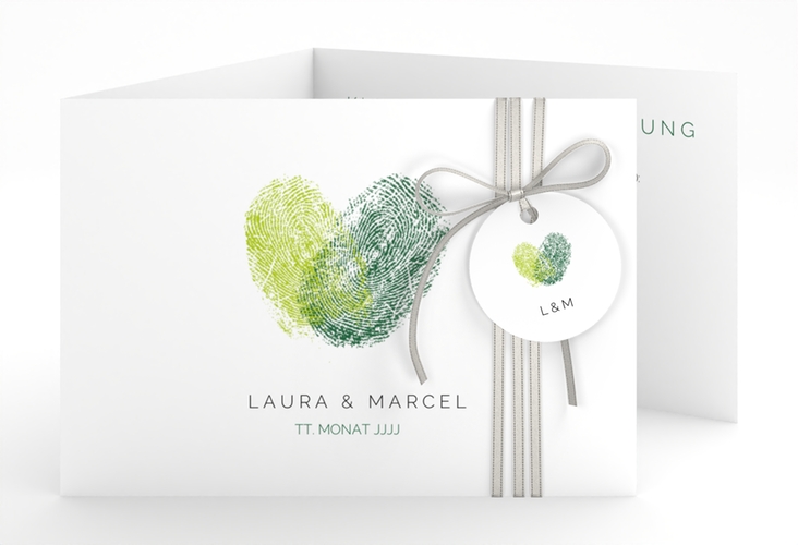 Hochzeitseinladung Fingerprint A6 Doppel-Klappkarte gruen hochglanz schlicht mit Fingerabdruck-Motiv
