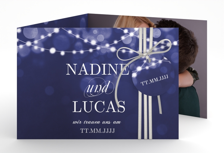 Hochzeitseinladung Lichtspiel A6 Doppel-Klappkarte blau