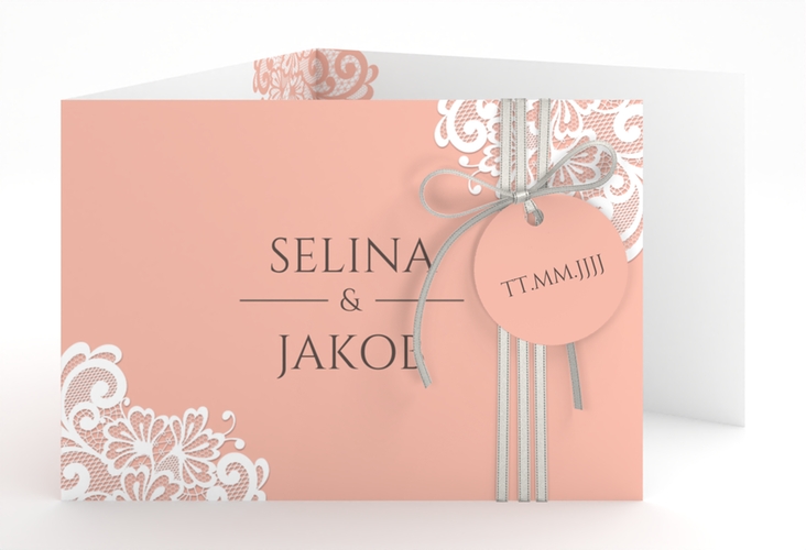 Hochzeitseinladung Vintage A6 Doppel-Klappkarte apricot mit floraler Spitze