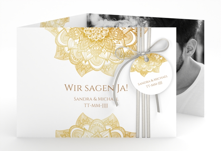 Hochzeitseinladung Delight A6 Doppel-Klappkarte gold