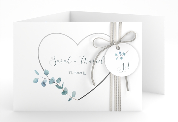 Hochzeitseinladung Greenheart A6 Doppel-Klappkarte hochglanz mit elegantem Herz und Eukalyptus-Zweig