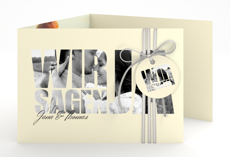 Hochzeitseinladung Letters A6 Doppel-Klappkarte beige