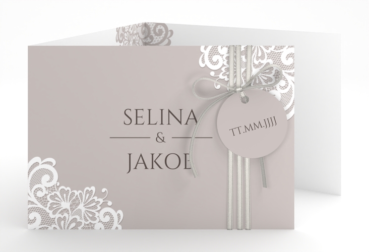 Hochzeitseinladung Vintage A6 Doppel-Klappkarte grau mit floraler Spitze