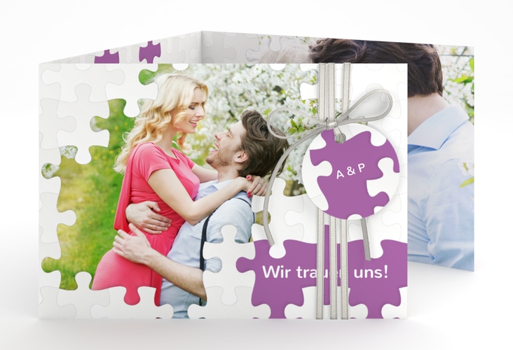 Hochzeitseinladung Puzzle A6 Doppel-Klappkarte lila hochglanz