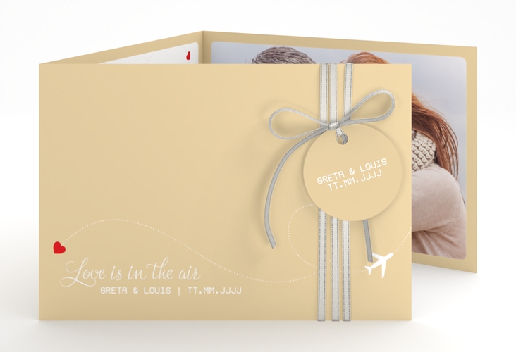 Hochzeitseinladung Weddingpass A6 Doppel-Klappkarte beige