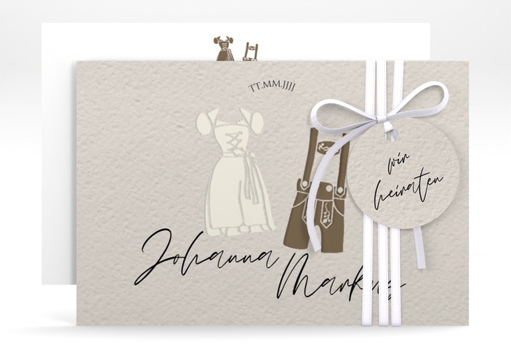 Save the Date-Karte Trachtenhochzeit A6 Karte quer mit Dirndl und Lederhose