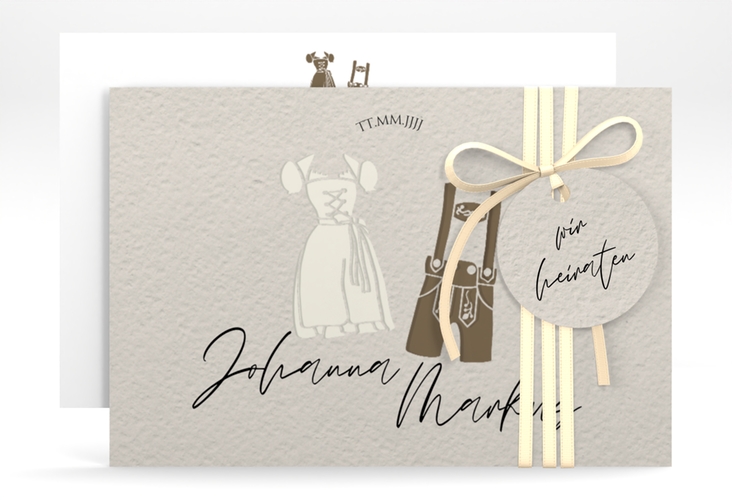 Save the Date-Karte Trachtenhochzeit A6 Karte quer mit Dirndl und Lederhose