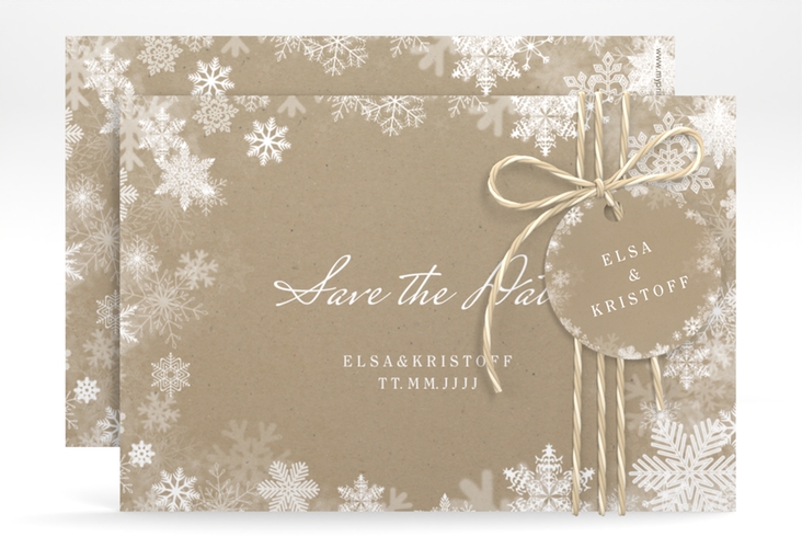 Save the Date-Karte Snowfall A6 Karte quer Kraftpapier mit Schneeflocken für Winterhochzeit