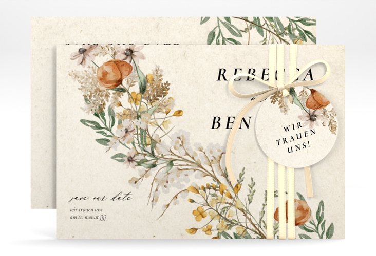 Save the Date-KarteWildfang A6 Karte quer beige mit getrockneten Wiesenblumen