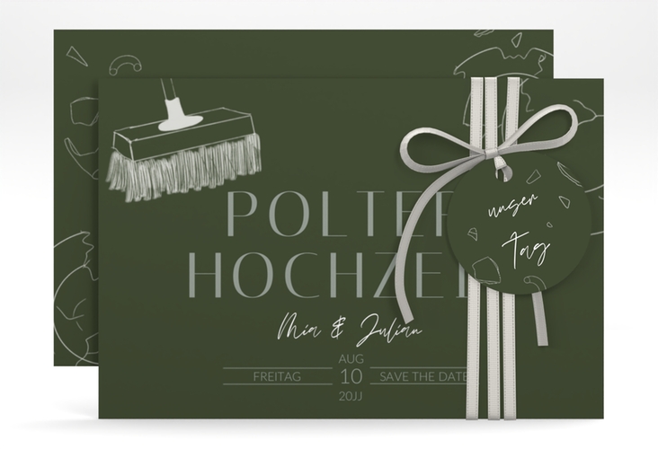 Save the Date-Karte Polterhochzeit A6 Karte quer gruen mit Besen und kaputtem Porzellanteller