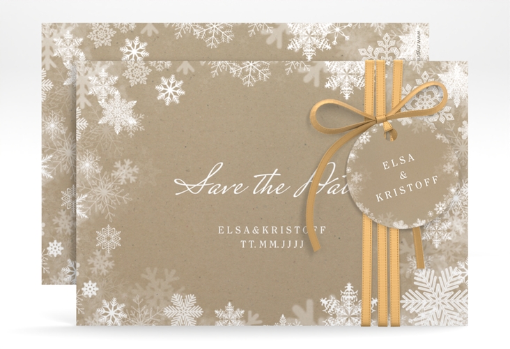 Save the Date-Karte Snowfall A6 Karte quer Kraftpapier mit Schneeflocken für Winterhochzeit