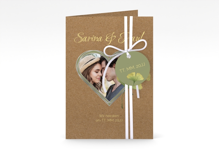 Einladungskarte Hochzeit Ginko A6 Klappkarte hoch silber mit Herz und zwei Ginkgo-Blättern