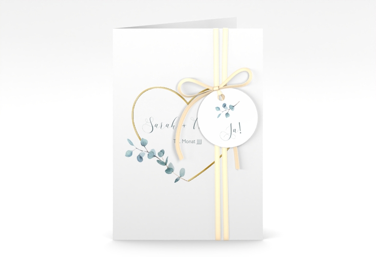 Einladungskarte Hochzeit Greenheart A6 Klappkarte hoch grau gold mit elegantem Herz und Eukalyptus-Zweig