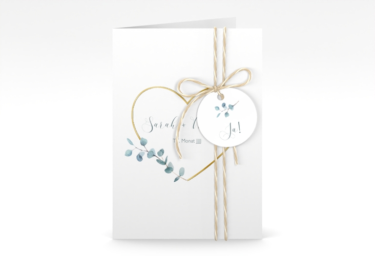 Einladungskarte Hochzeit Greenheart A6 Klappkarte hoch grau gold mit elegantem Herz und Eukalyptus-Zweig