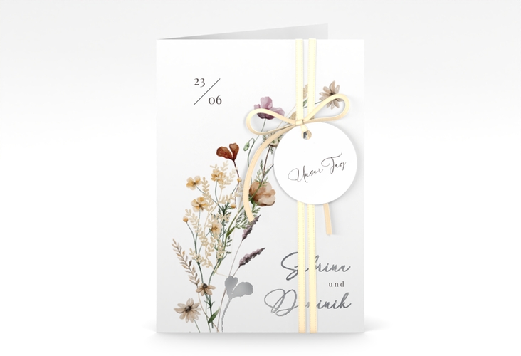 Einladungskarte Hochzeit Sauvages A6 Klappkarte hoch weiss silber mit getrockneten Wiesenblumen