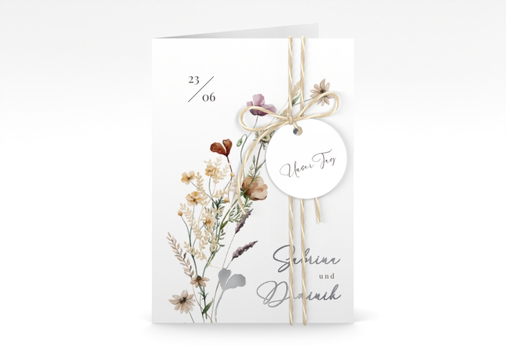 Einladungskarte Hochzeit Sauvages A6 Klappkarte hoch weiss silber mit getrockneten Wiesenblumen