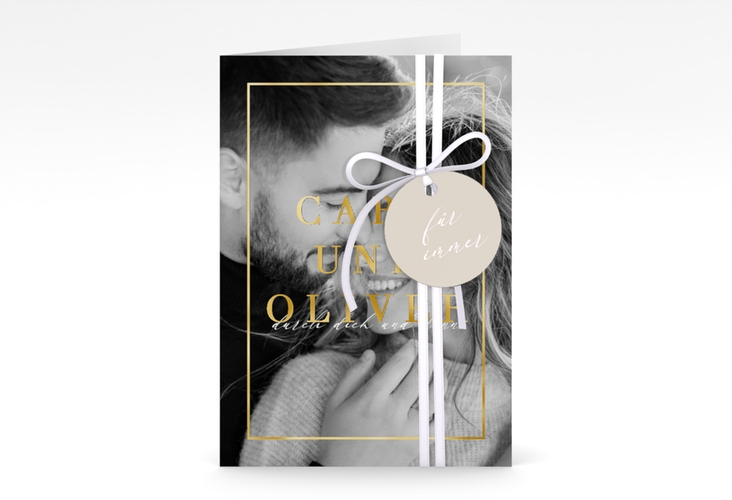 Einladungskarte Hochzeit Moment A6 Klappkarte hoch beige gold