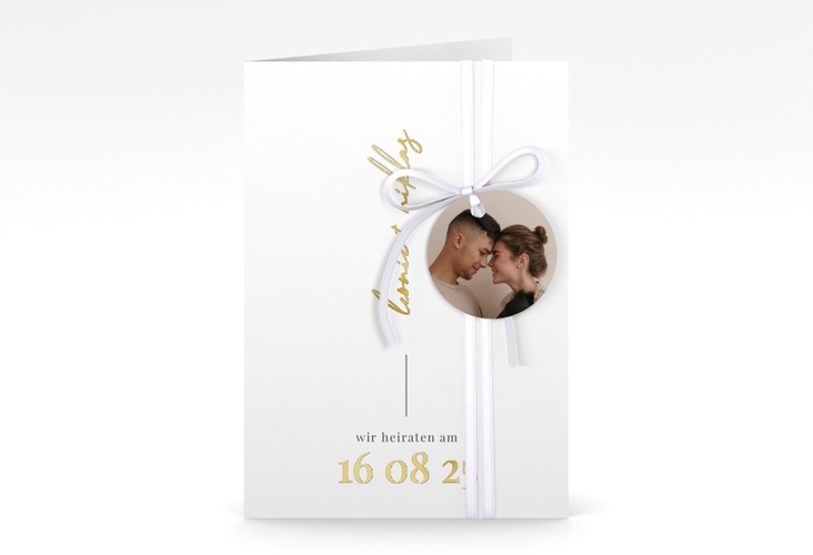 Einladungskarte Hochzeit Idylle A6 Klappkarte hoch weiss gold