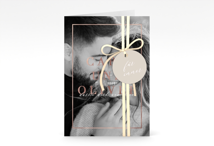 Einladungskarte Hochzeit Moment A6 Klappkarte hoch beige rosegold