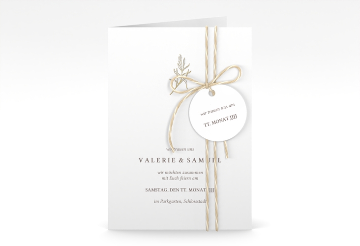 Einladungskarte Hochzeit Ivy A6 Klappkarte hoch weiss gold minimalistisch mit kleiner botanischer Illustration