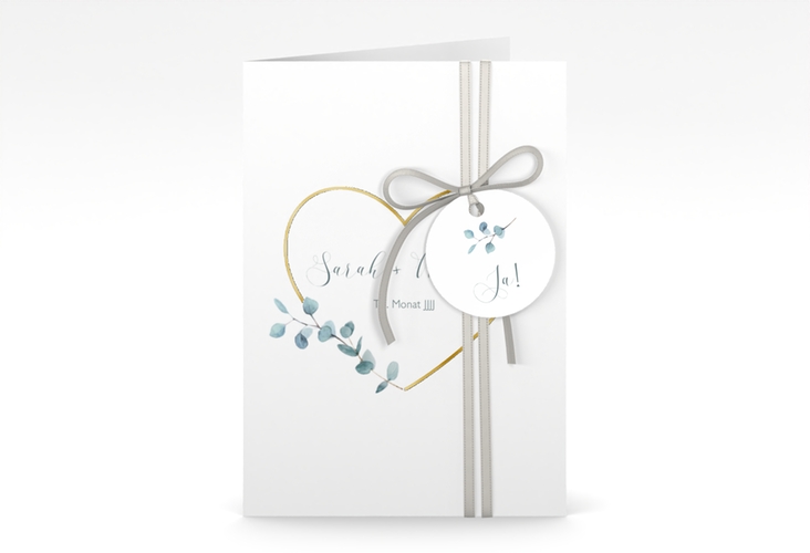 Einladungskarte Hochzeit Greenheart A6 Klappkarte hoch grau gold mit elegantem Herz und Eukalyptus-Zweig