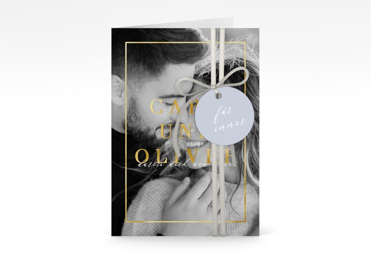Einladungskarte Hochzeit Moment A6 Klappkarte hoch blau gold