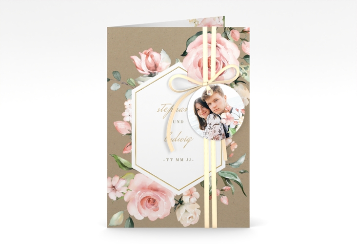 Einladungskarte Hochzeit Graceful A6 Klappkarte hoch Kraftpapier gold mit Rosenblüten in Rosa und Weiß