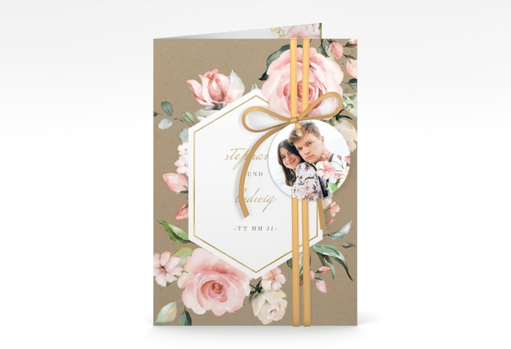 Einladungskarte Hochzeit Graceful A6 Klappkarte hoch Kraftpapier gold mit Rosenblüten in Rosa und Weiß