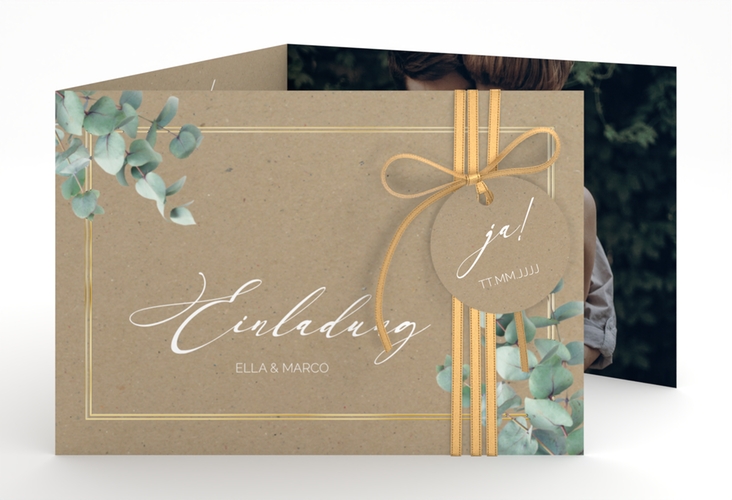 Hochzeitseinladung Eucalypt A6 Doppel-Klappkarte Kraftpapier gold mit Eukalyptus und edlem Rahmen