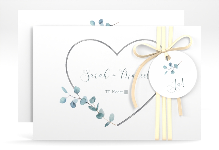 Save the Date-Karte Greenheart A6 Karte quer grau silber mit elegantem Herz und Eukalyptus-Zweig