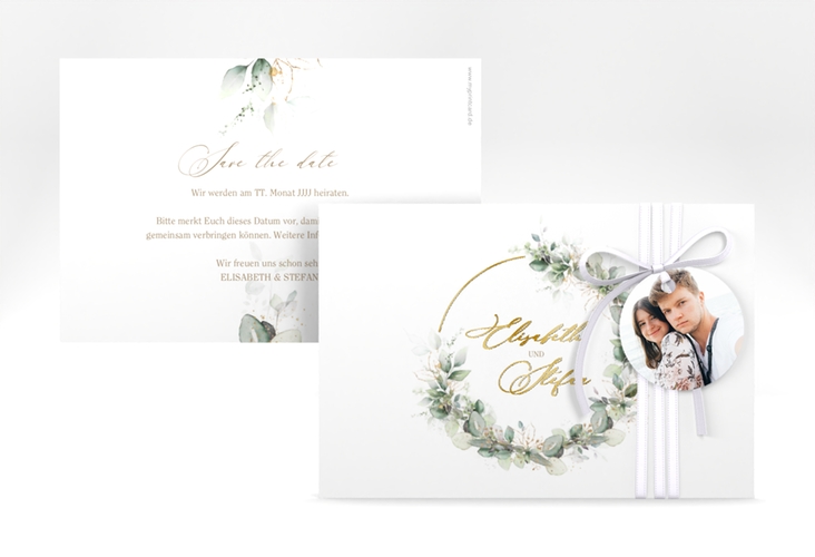 Save the Date-Karte Selvatica A6 Karte quer weiss gold mit Eukalyptus-Kranz