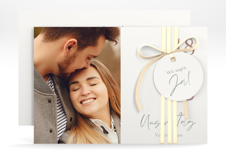 Save the Date-Karte Day A6 Karte quer weiss rosegold mit Datum im minimalistischen Design