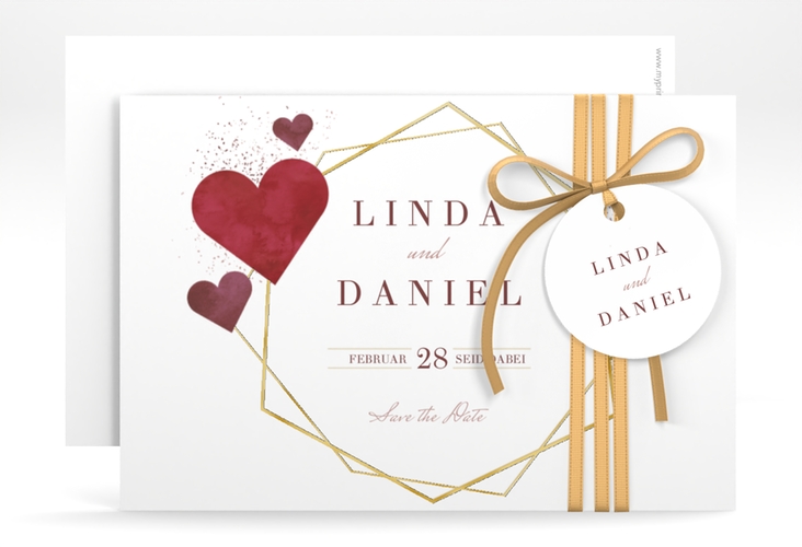 Save the Date-Karte Herzlich A6 Karte quer gold gold mit Goldrahmen und roten Herzen