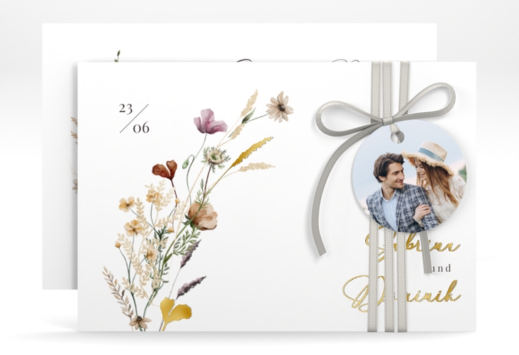 Save the Date-Karte Sauvages A6 Karte quer weiss gold mit getrockneten Wiesenblumen
