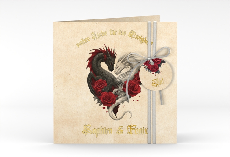 Hochzeitseinladung Drachenliebe quadr. Klappkarte gold mit schwarzem und weißem Drachen zu einem Herz verschlungen