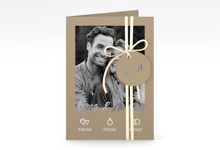 Einladungskarte Hochzeit Icons A6 Klappkarte hoch silber im Kraftpapier-Look mit Foto